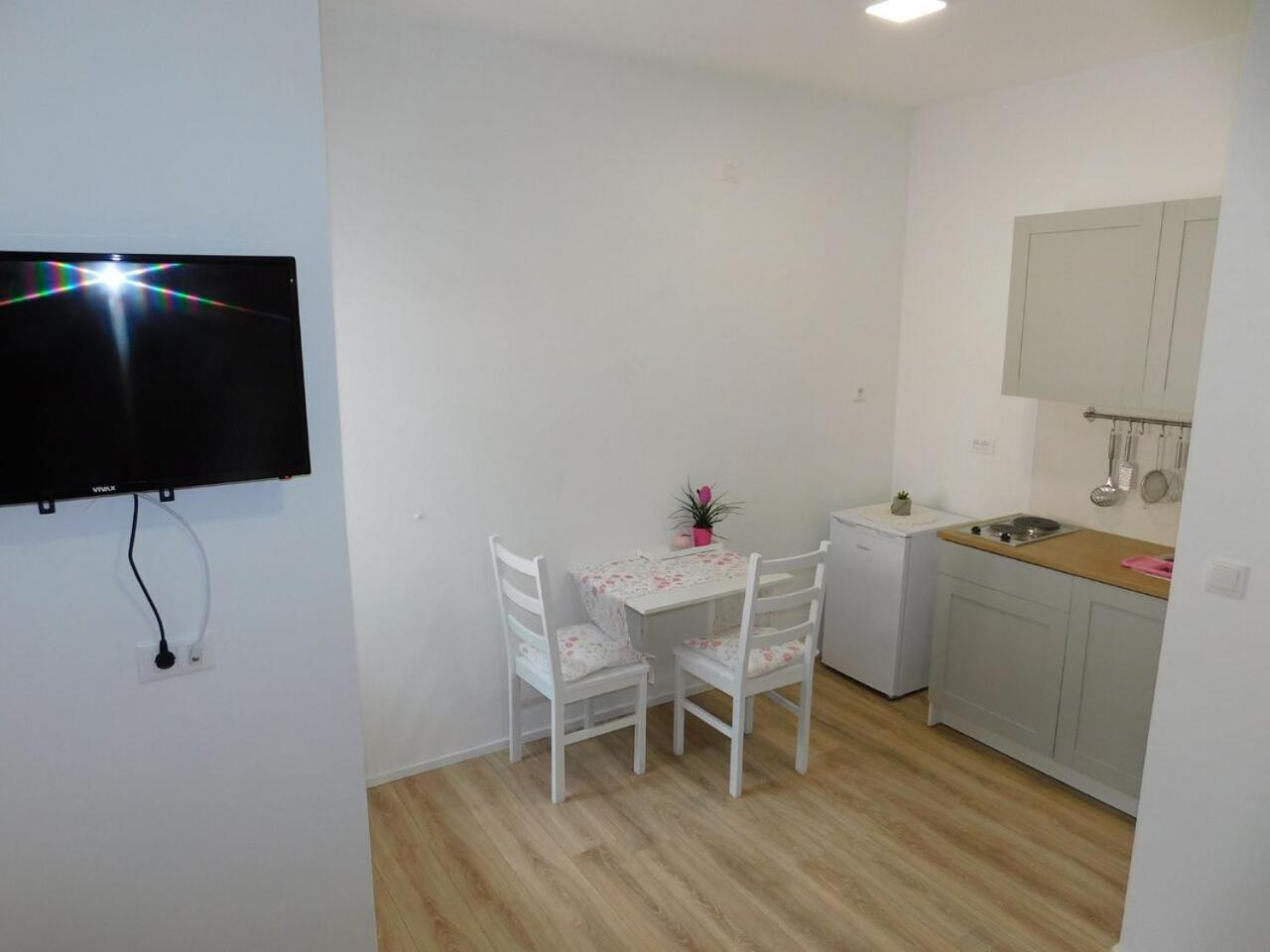 Apartman Karmen Apartment Tucepi Ruang foto