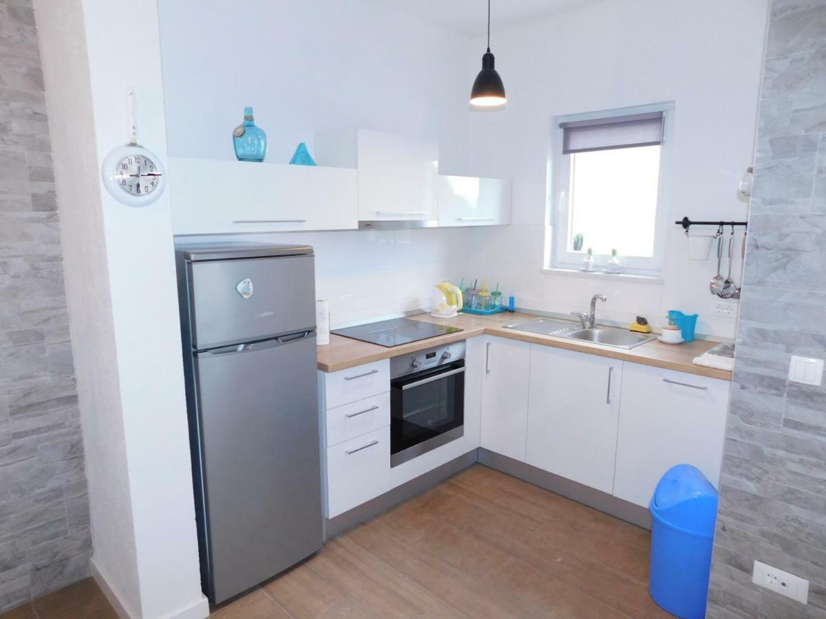 Apartman Karmen Apartment Tucepi Bagian luar foto