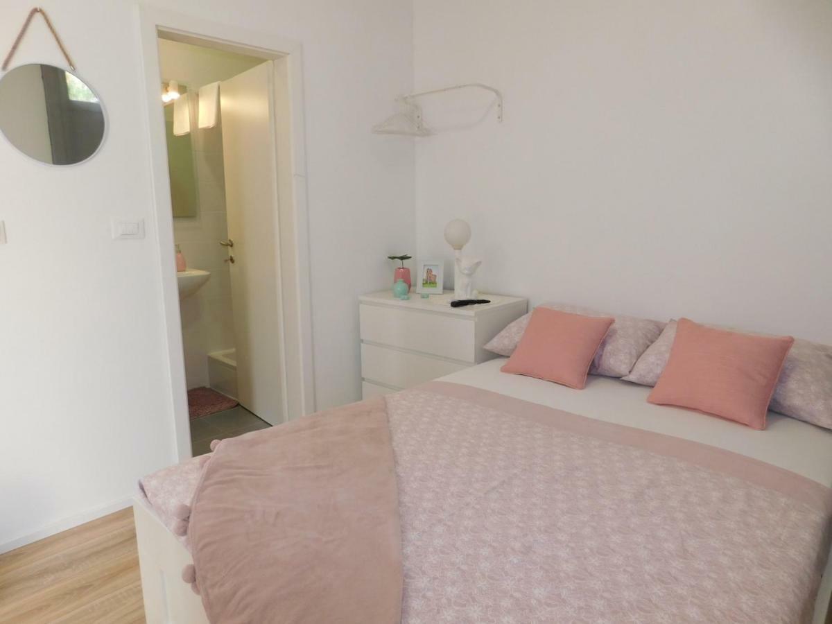 Apartman Karmen Apartment Tucepi Bagian luar foto